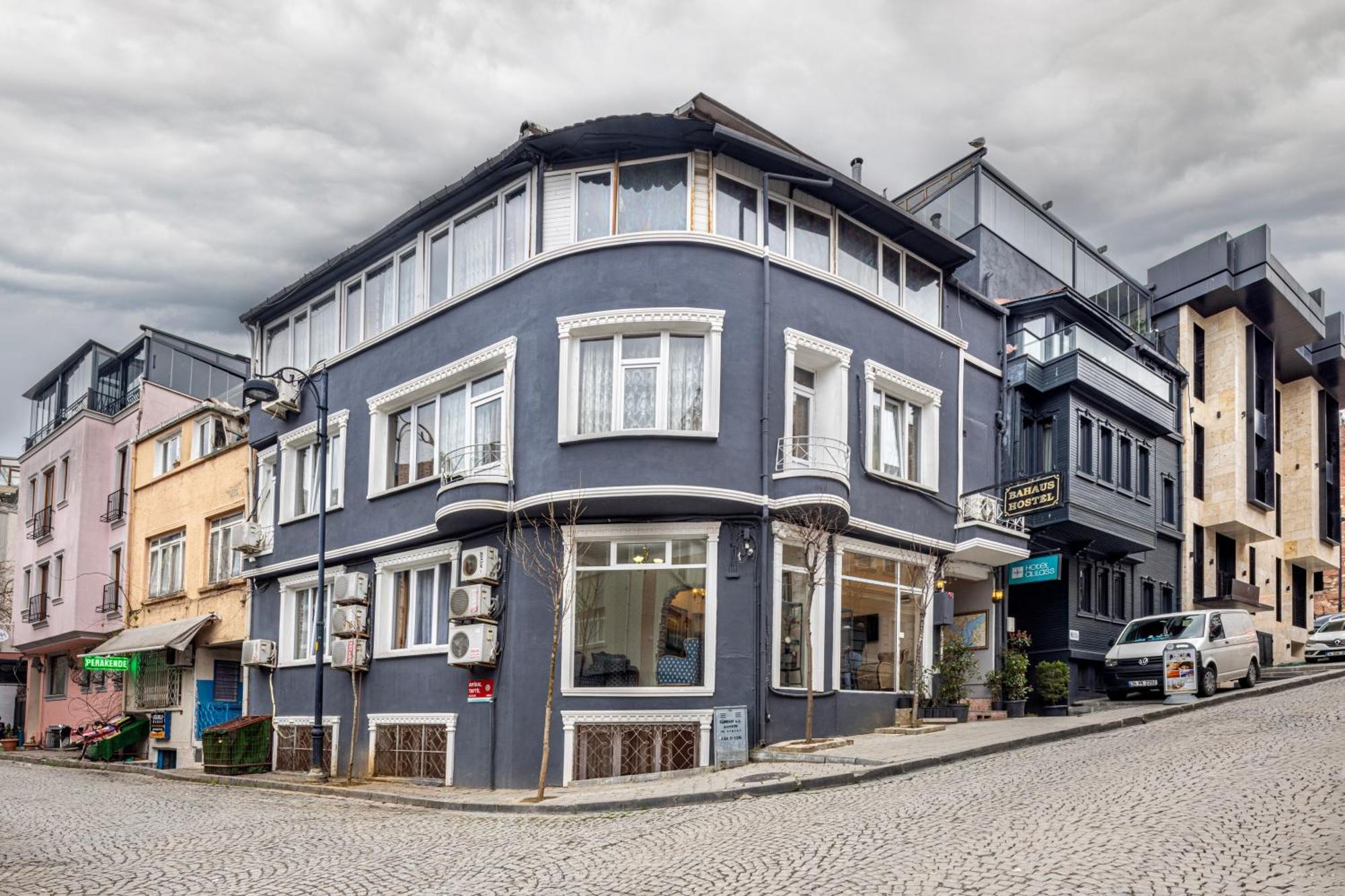 Bahaus Hostel Near Bluemosque And Hagiasophiamosque - 2 Minutes — Photos 2